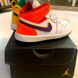 Kids Jordan 1 MID